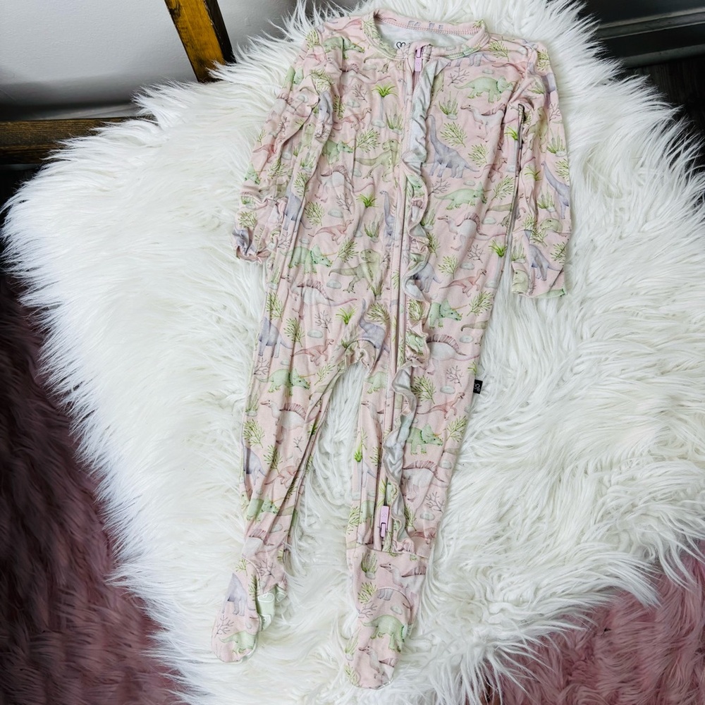 Lev Baby Pink Dinosaur Print Kids Footie